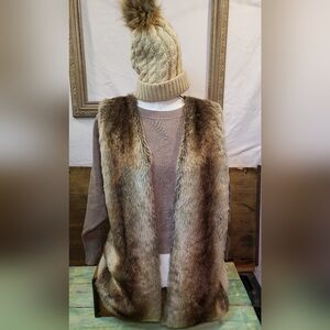 Liz Claiborne Fur Vest
